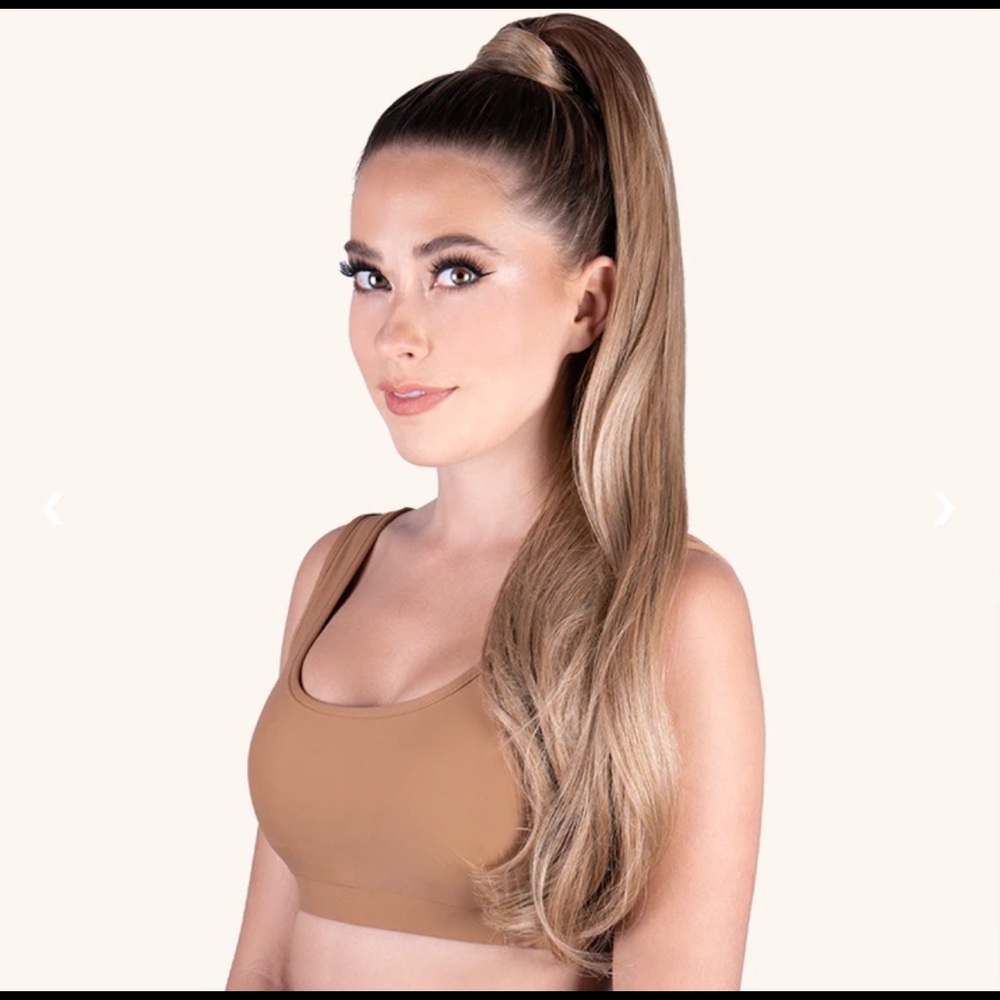 INH Brit Pony in Ash Brown Root with Honey